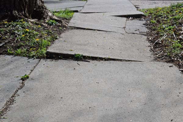 Cost of Uneven Sidewalk Repair in Kent